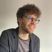 Simon Ruffell