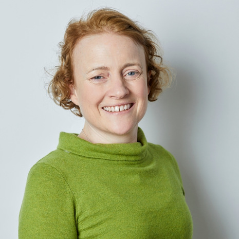 Headshot of joanna chamberlain.