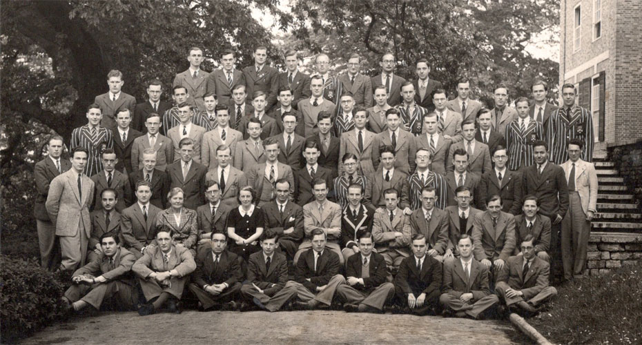 Black and white staged photo of smartly dressed Exeter students from 1941