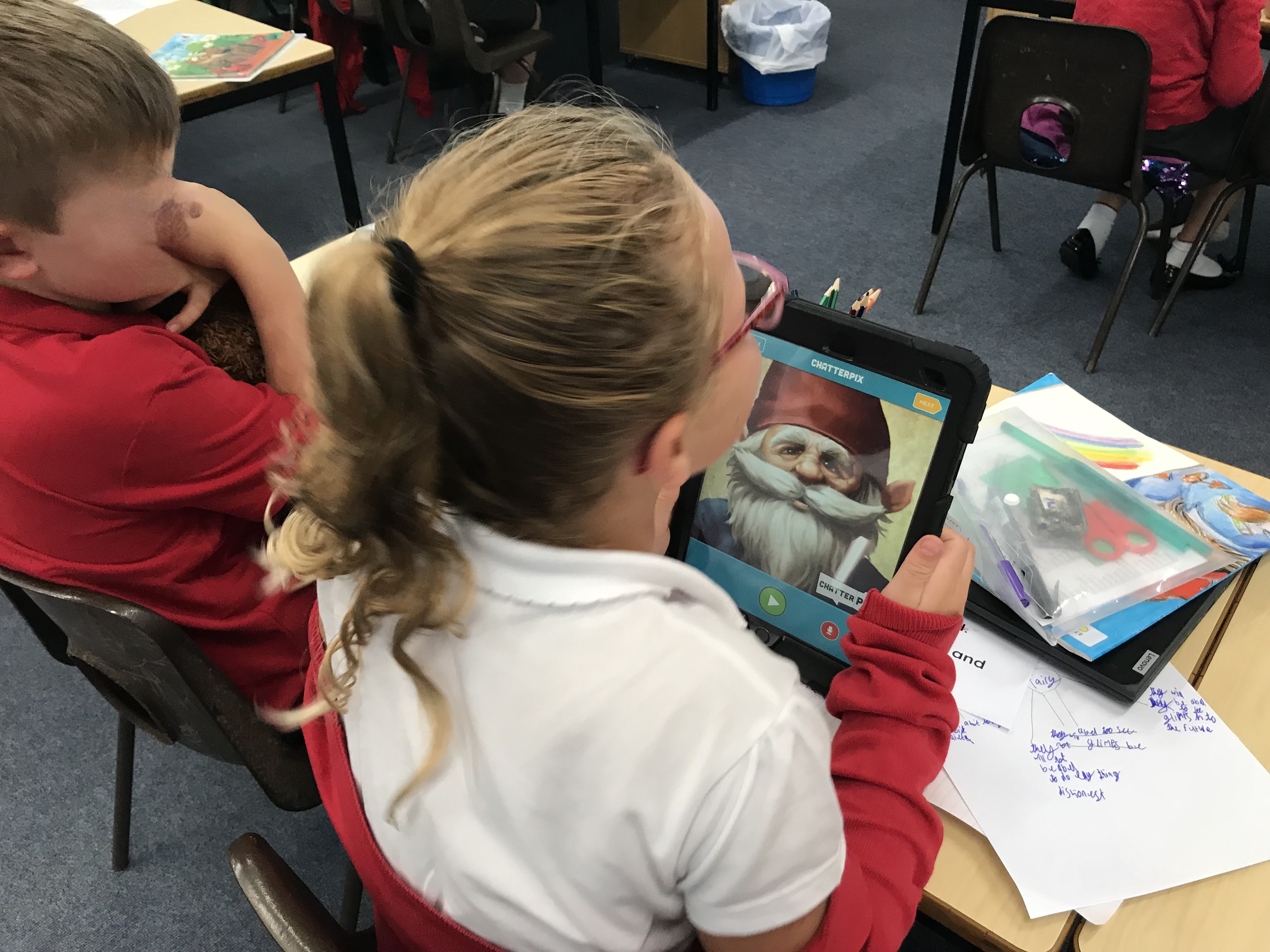 Child composing using Chatterpix