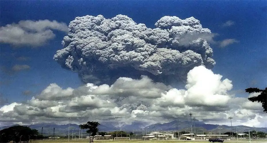 Mount Pinatubo erupting in 1991